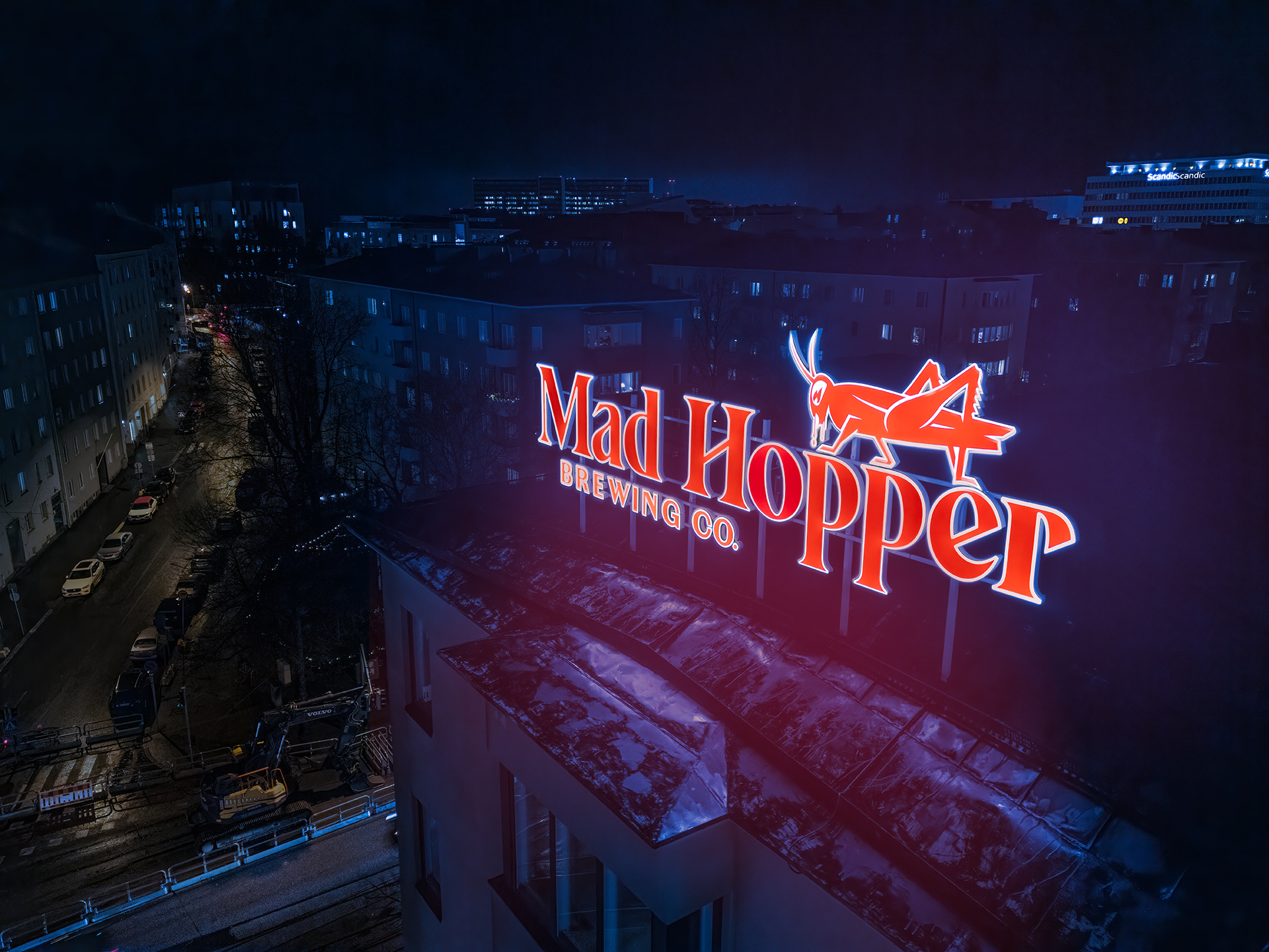 Mad Hopper Brewing Company / case-kuva